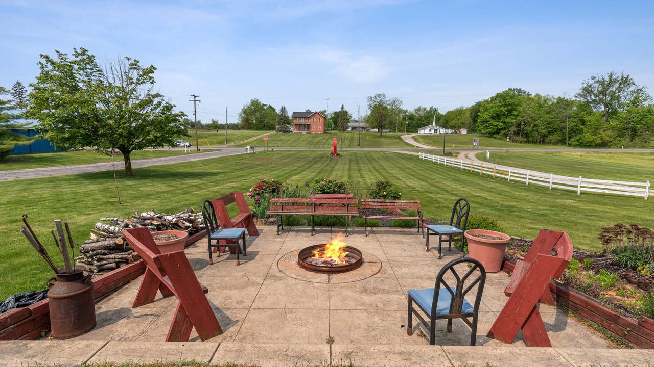 Photo of Outdoor in Hudson