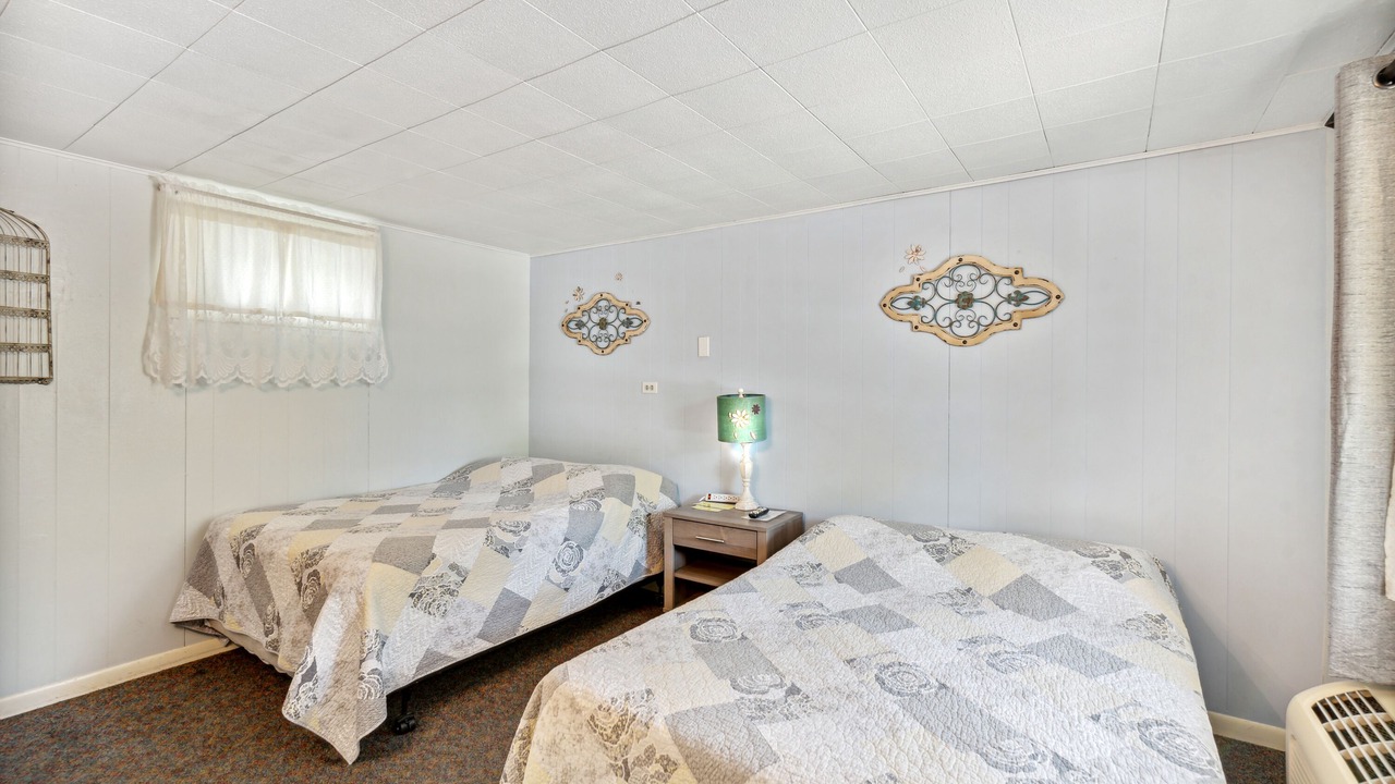 Photo of Bedroom in Hudson