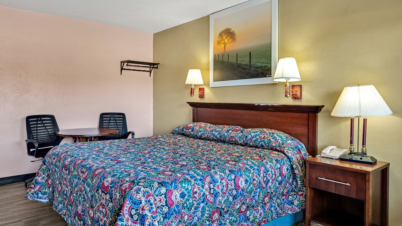 Photo of Bedroom in Four Oaks