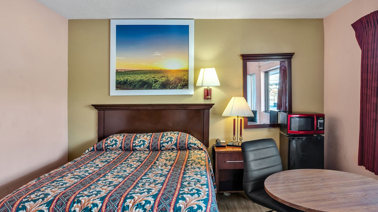 Photo of Bedroom in Four Oaks