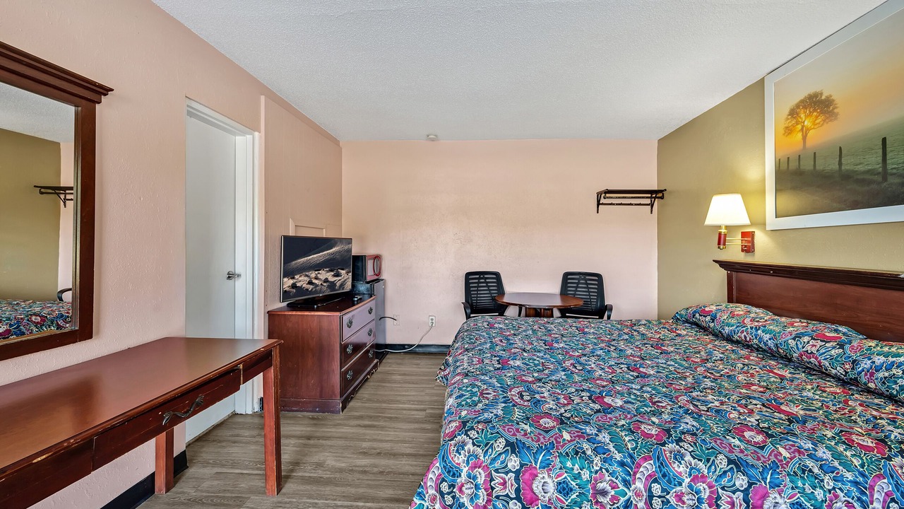 Photo of Bedroom in Four Oaks