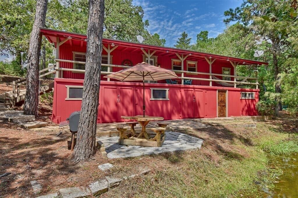 Photo of Outdoor in La Grange