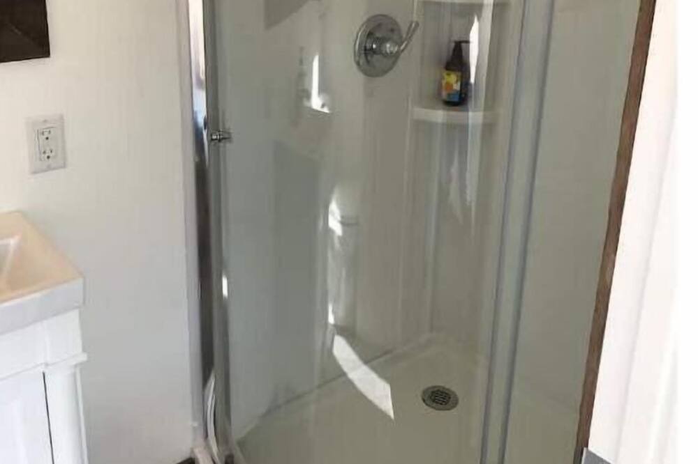 Photo of Bathroom in Banning