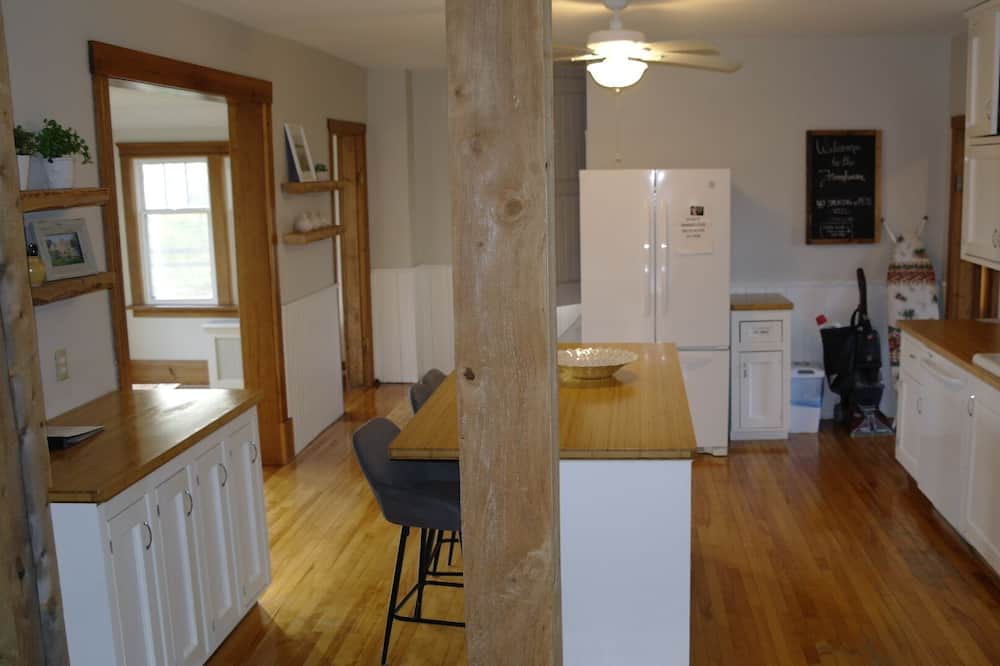 Photo of Kitchen in New London
