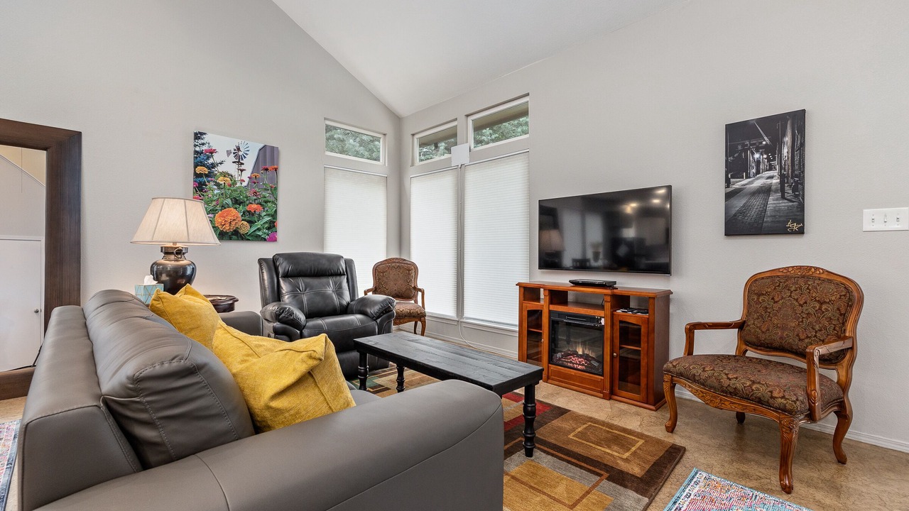 Photo of Livingroom in Sunset