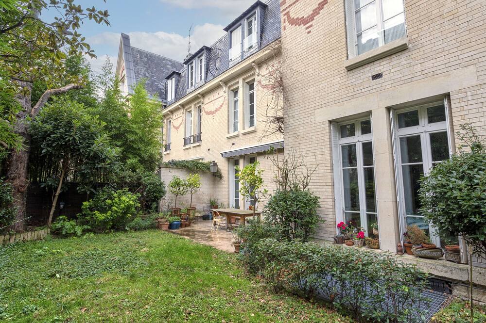 Photo of Outdoor in Neuilly-sur-Seine