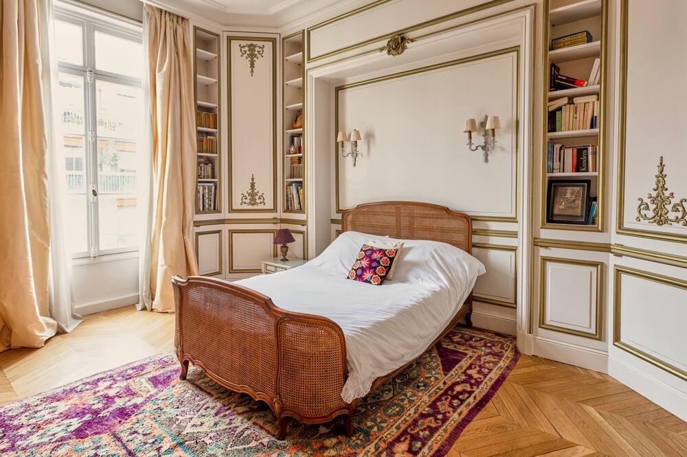 Photo of Bedroom in Neuilly-sur-Seine