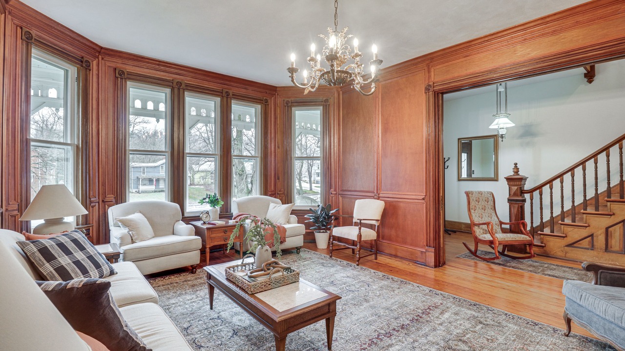 Photo of Livingroom in Singers Glen