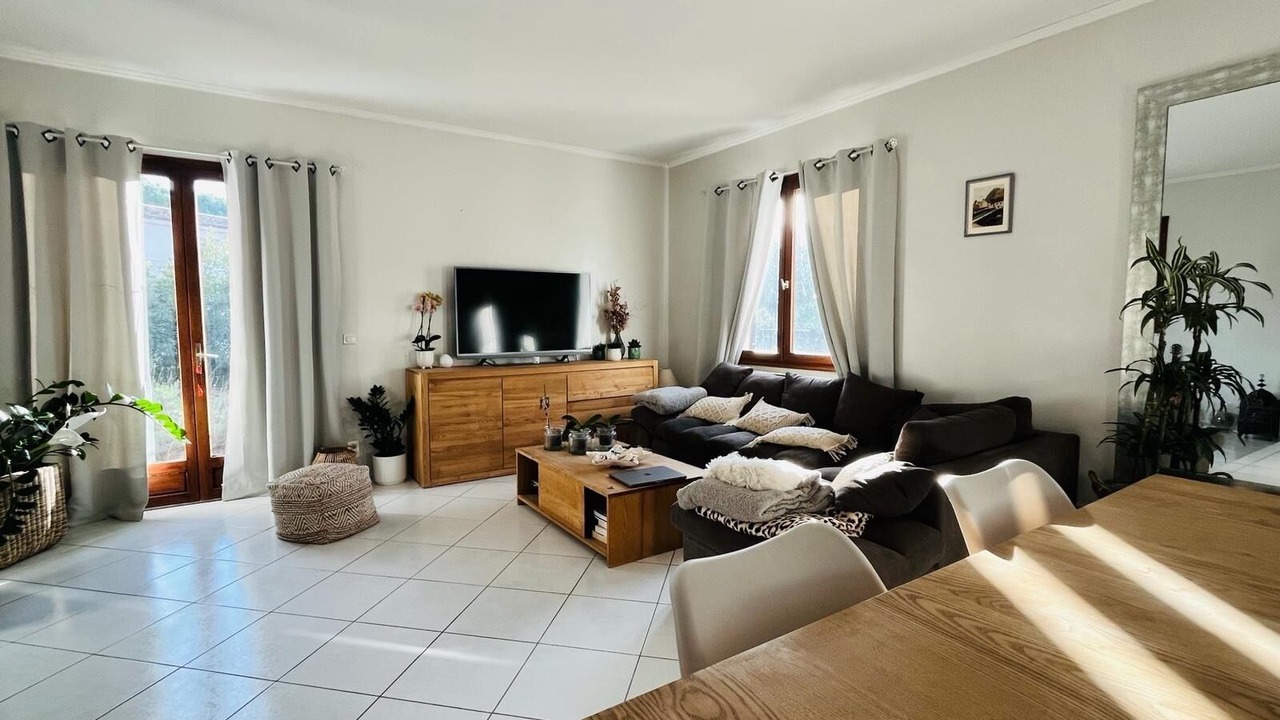 Photo of Livingroom in Saint-Georges-d'Orques