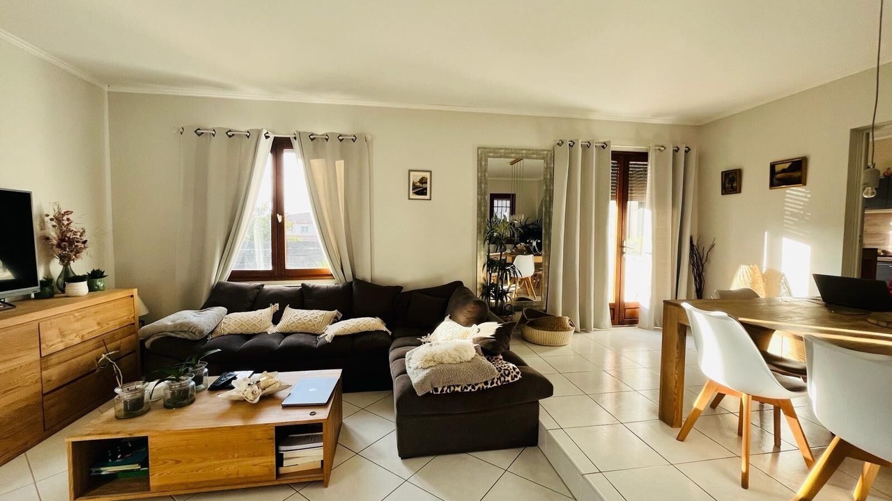 Photo of Livingroom in Saint-Georges-d'Orques