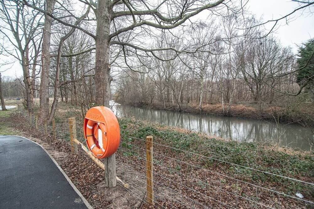 Photo of Others in Doncaster