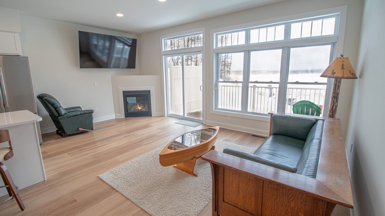 Photo of Livingroom in Saratoga Springs