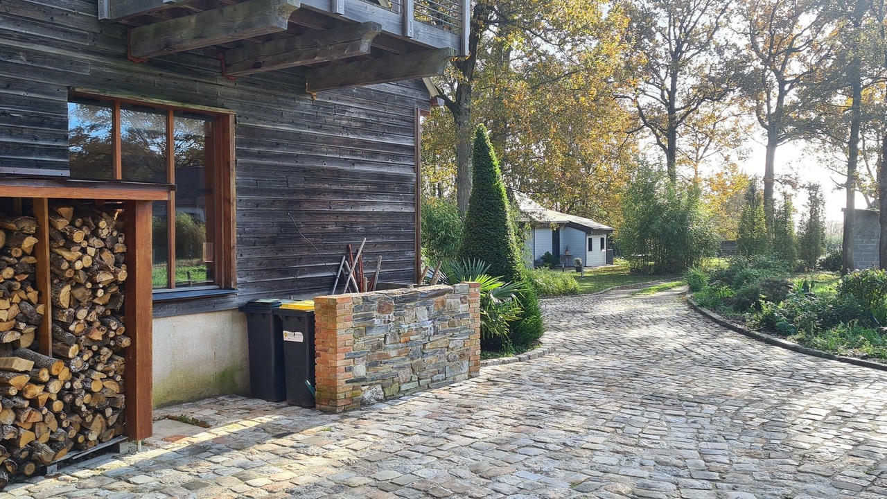 Photo of Outdoor in La Roche Foulques