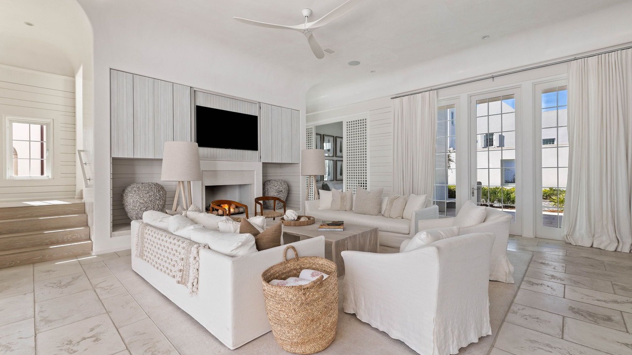 Photo of Bedroom in Seacrest