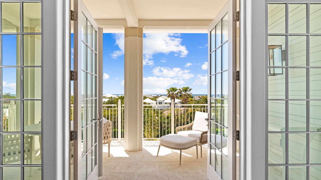 Photo of Bedroom in Seacrest