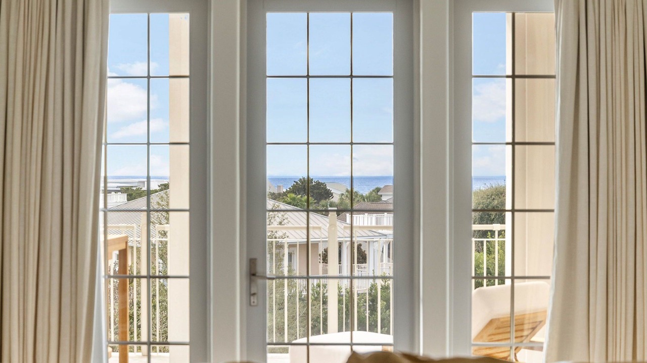 Photo of Bedroom in Seacrest