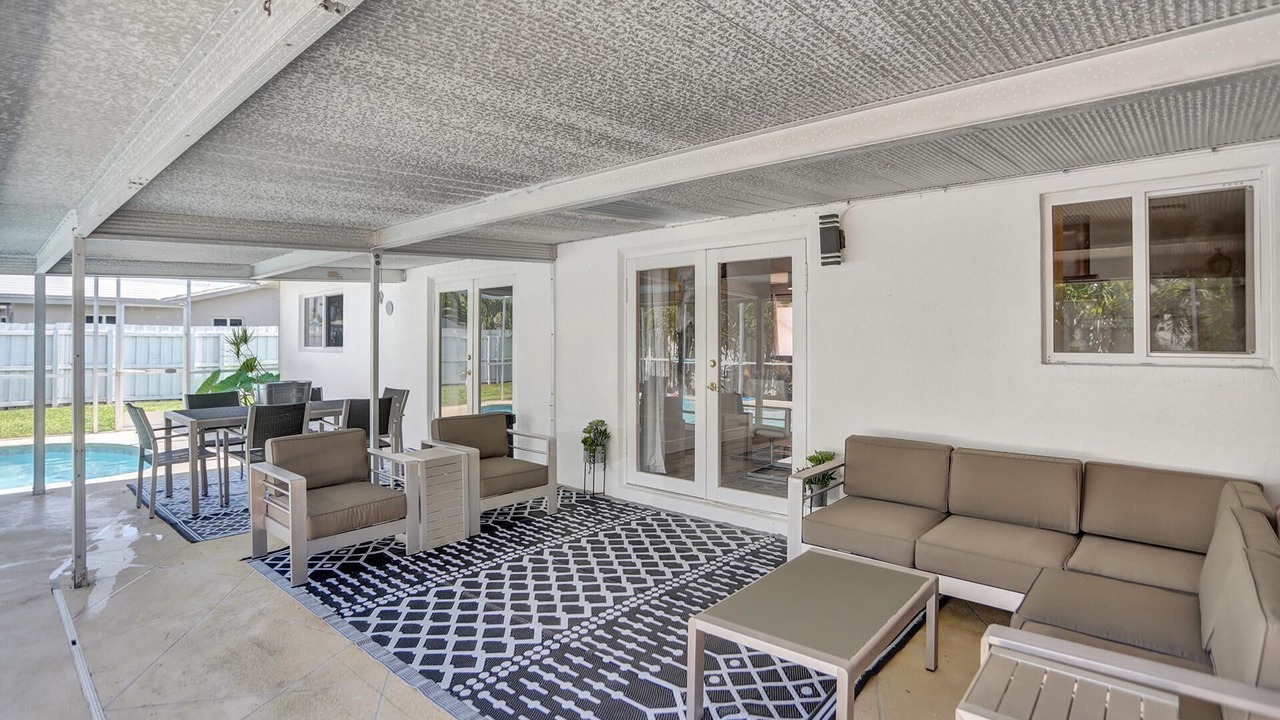 Photo of Patio Balcony in Oakland Park
