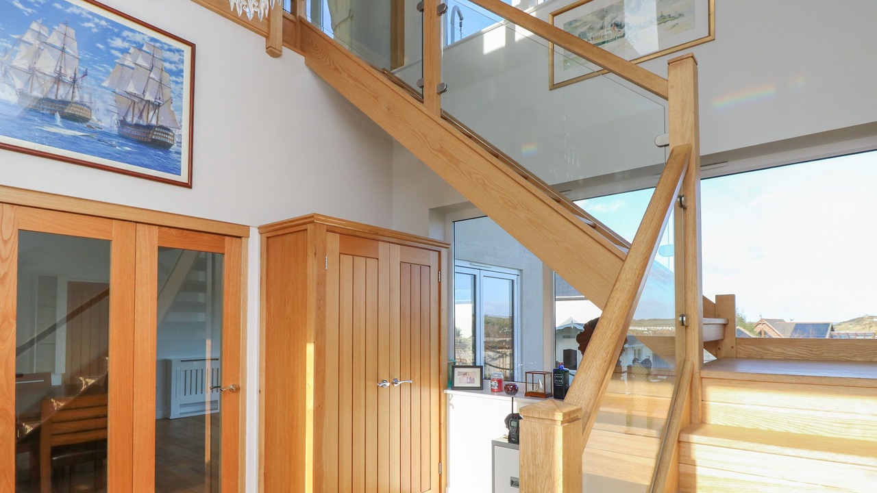 Photo of Others in Totland Bay