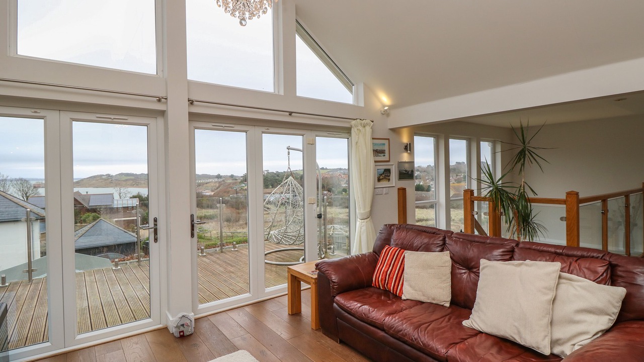 Photo of Others in Totland Bay