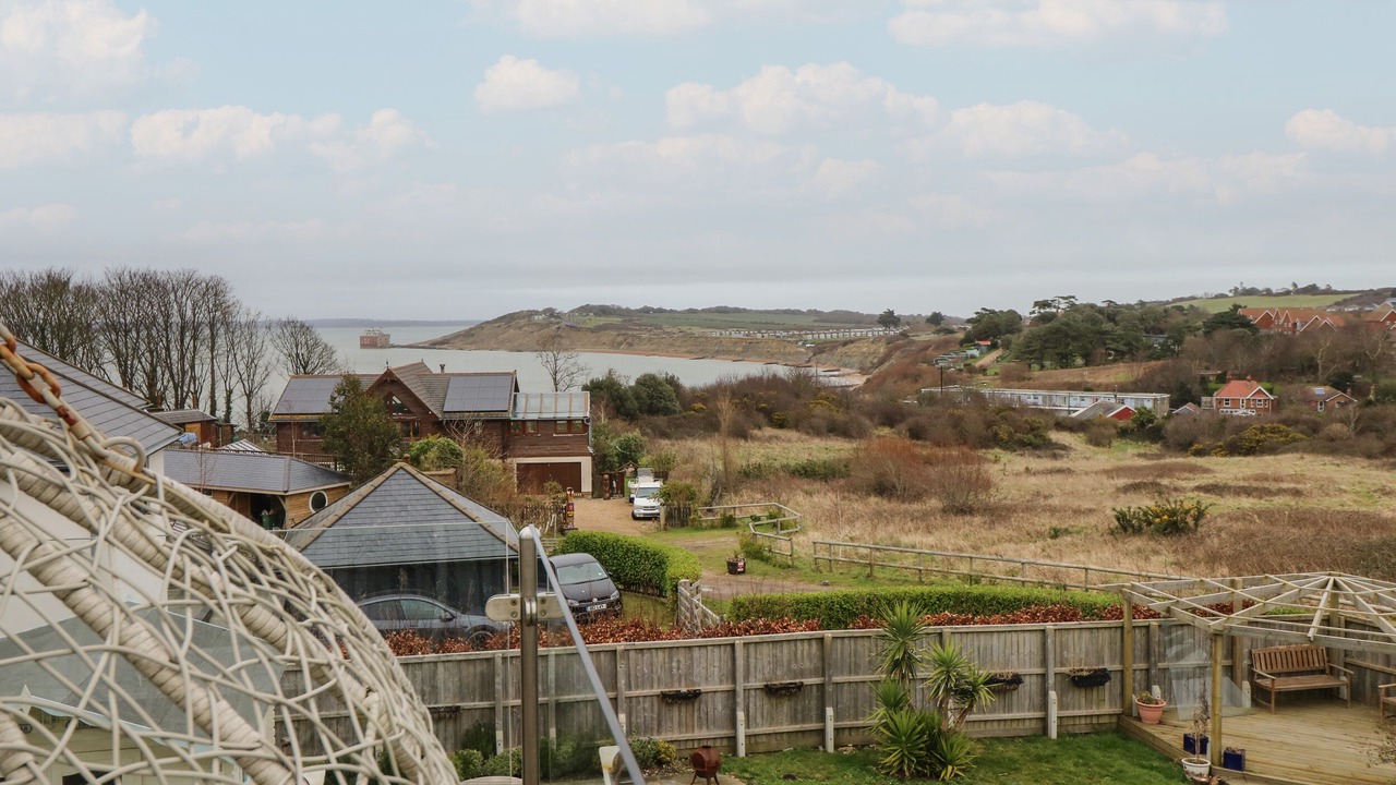 Photo of Others in Totland Bay