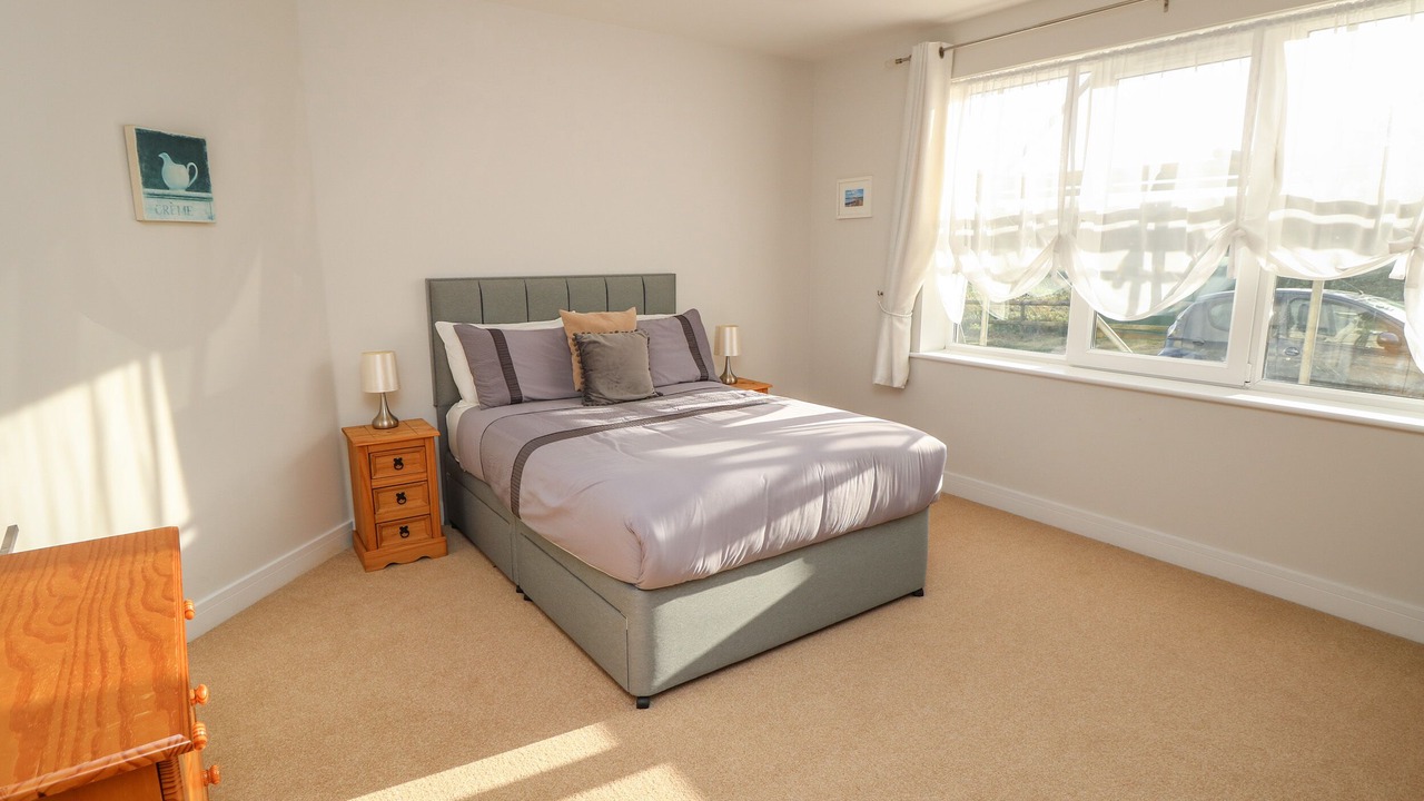 Photo of Others in Totland Bay