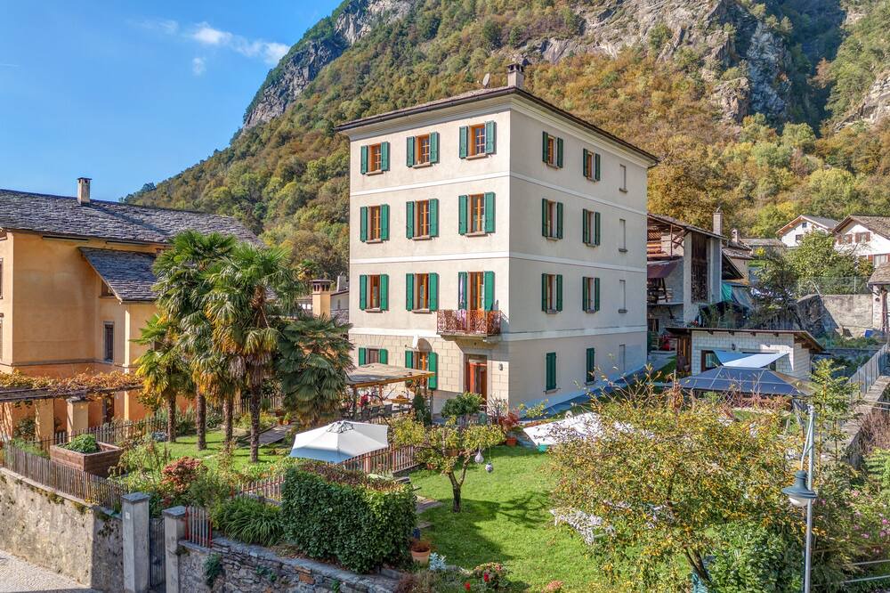 Photo of Outdoor in Castasegna