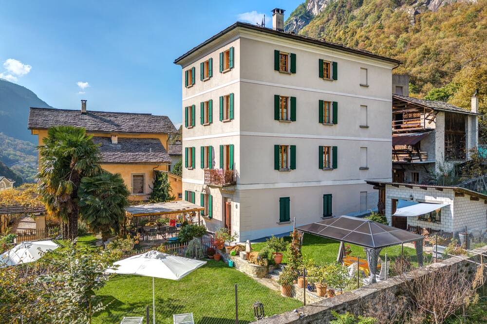 Photo of Outdoor in Castasegna