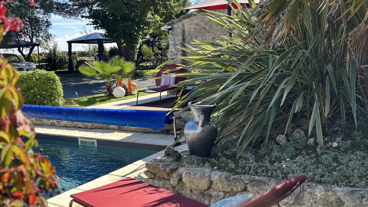 Photo of Outdoor in Saint-Estephe