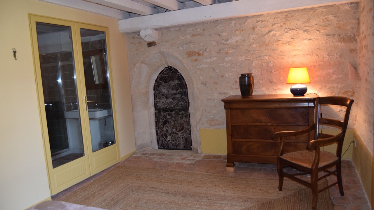 Photo of Others in Guillon