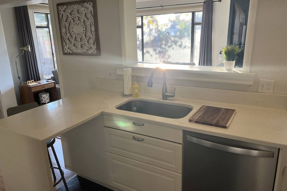 Photo of Kitchen in Lakeside