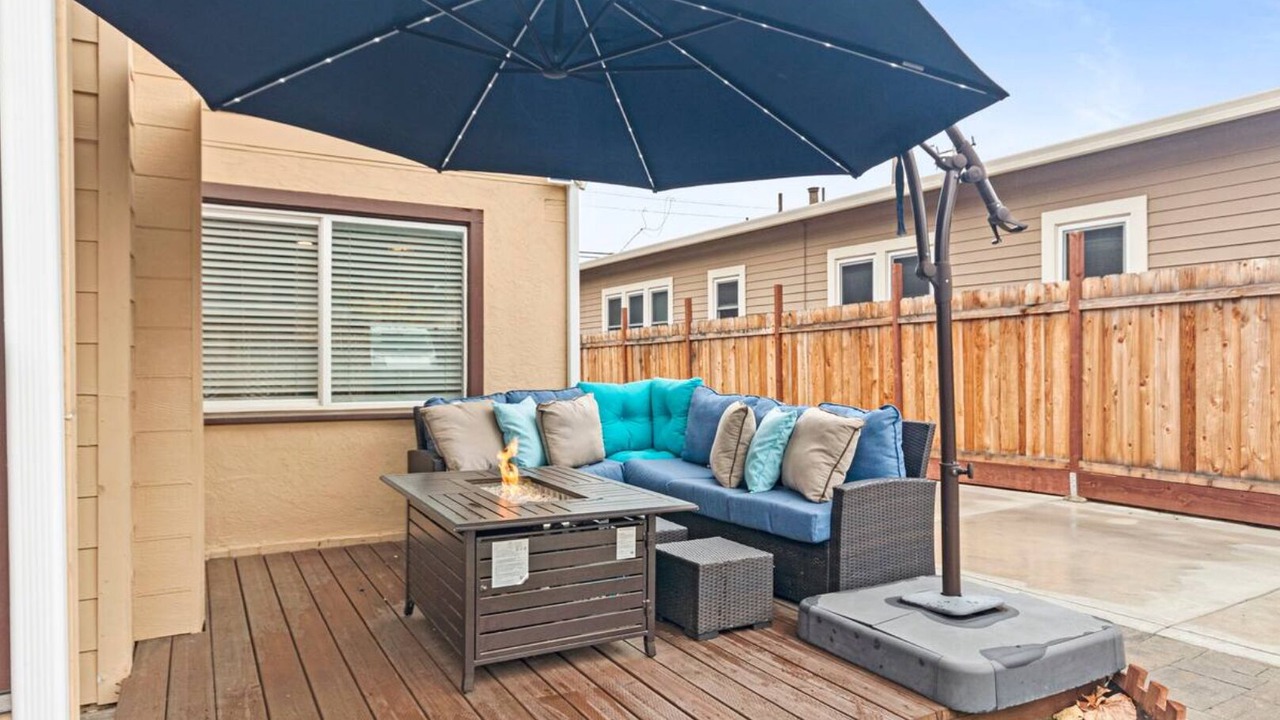 Photo of Patio Balcony in Fairview