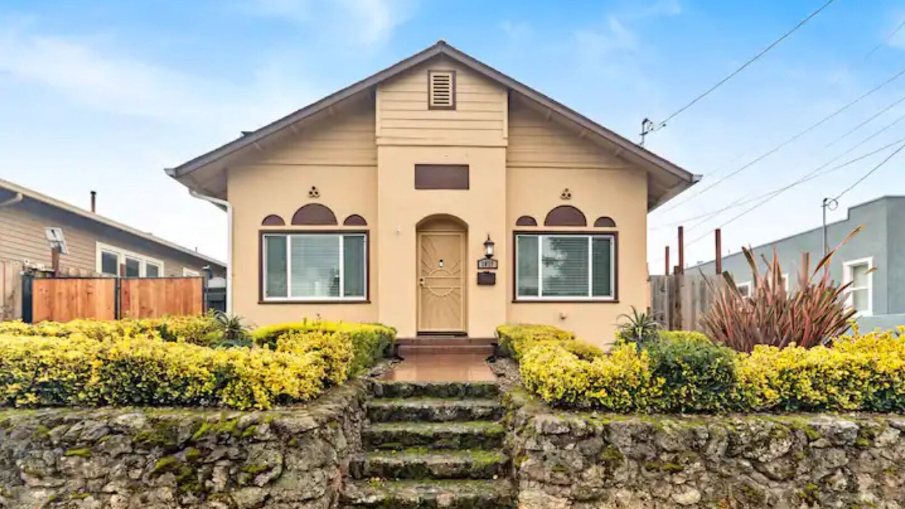 Photo of Outdoor in Fairview