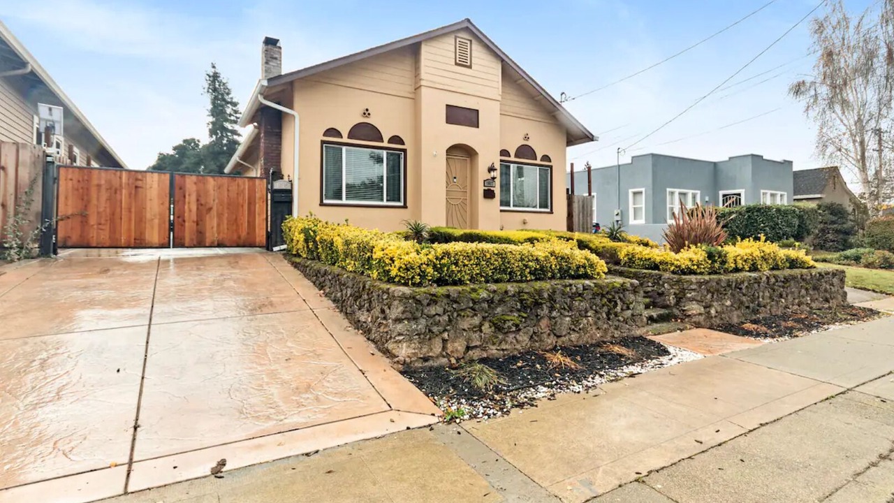 Photo of Outdoor in Fairview