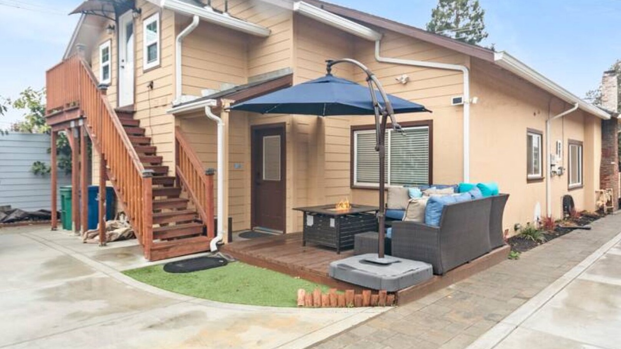 Photo of Outdoor in Fairview