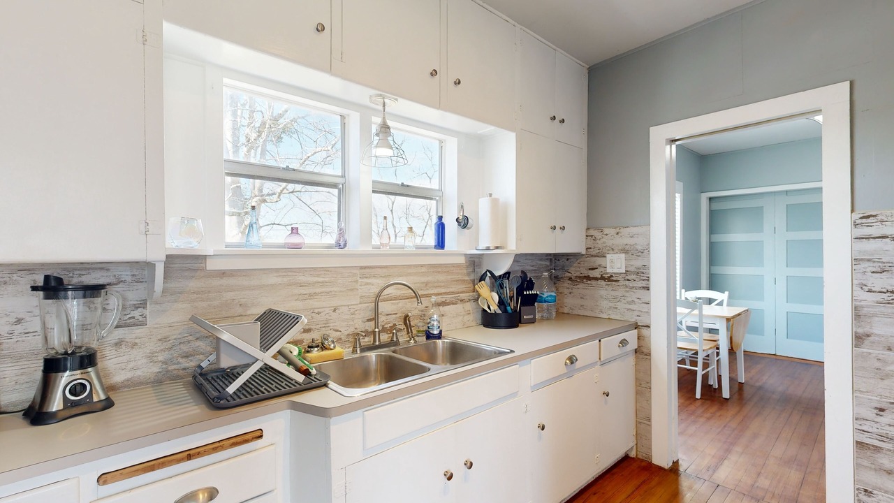Photo of Kitchen in Texas Gulf Coast Region