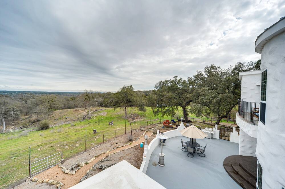 Photo of Outdoor in Spring Branch
