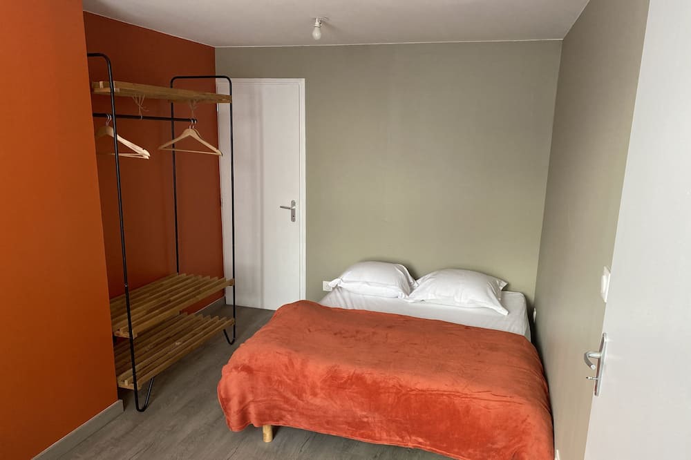 Photo of Bedroom in Douai