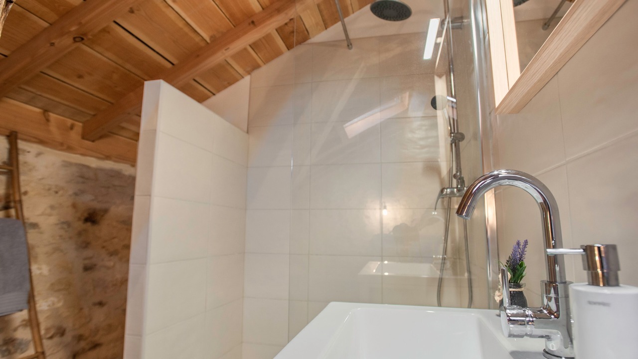 Photo of Bathroom in Loubejac