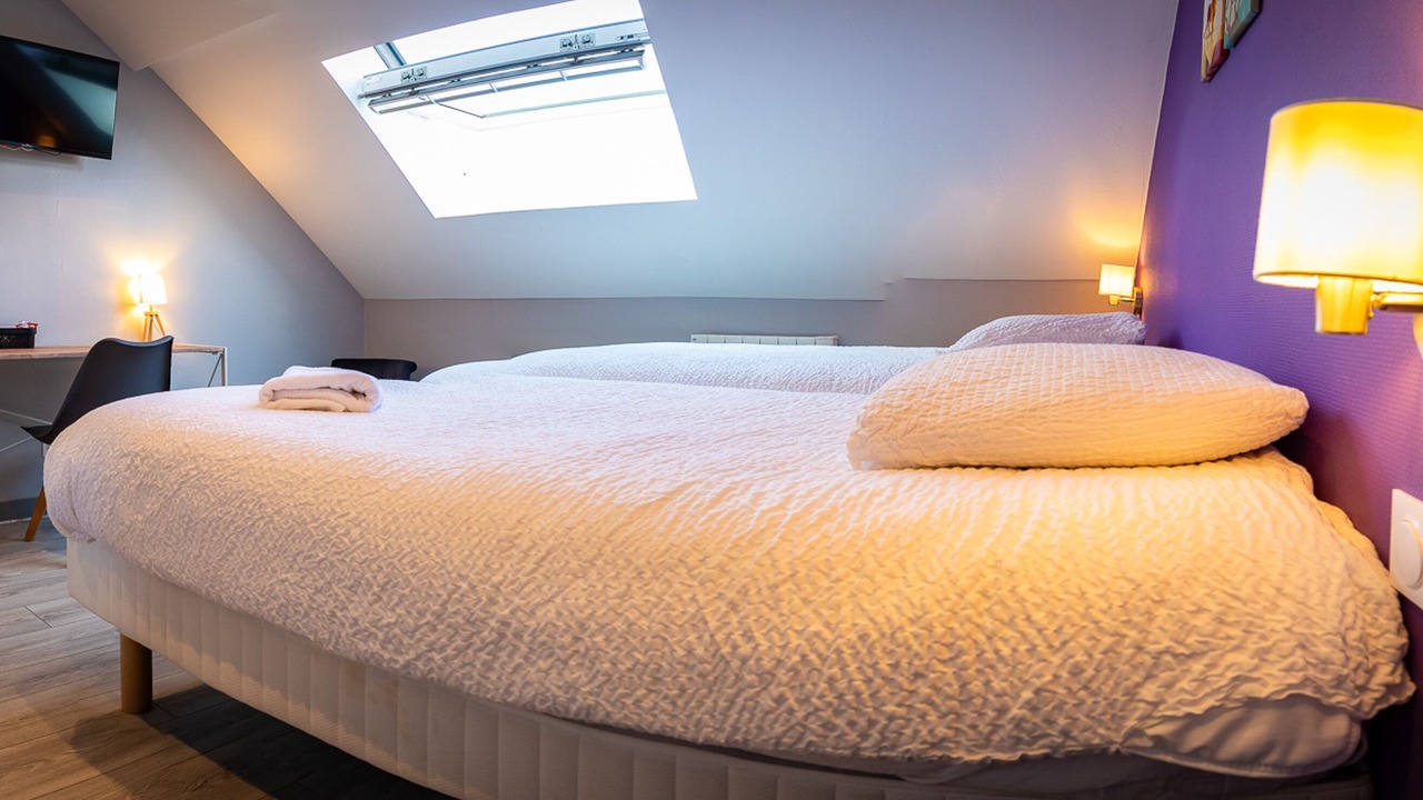 Photo of Bedroom in Villeneuve-le-Roi