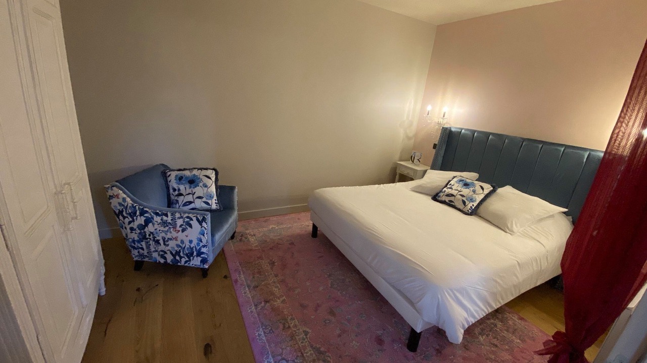 Photo of Others in Cruet