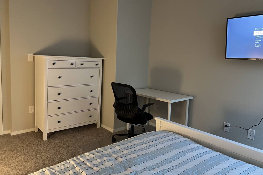 Photo of Bedroom in Elgin