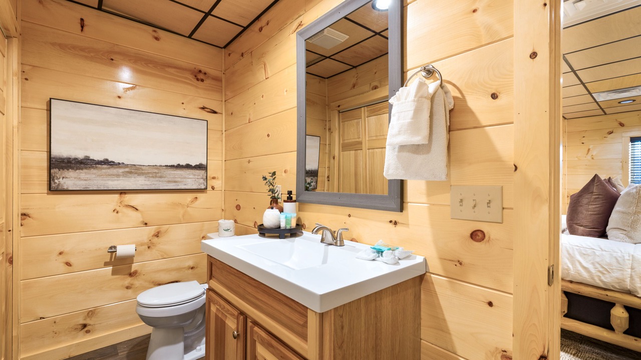 Photo of Bathroom in Pigeon Forge