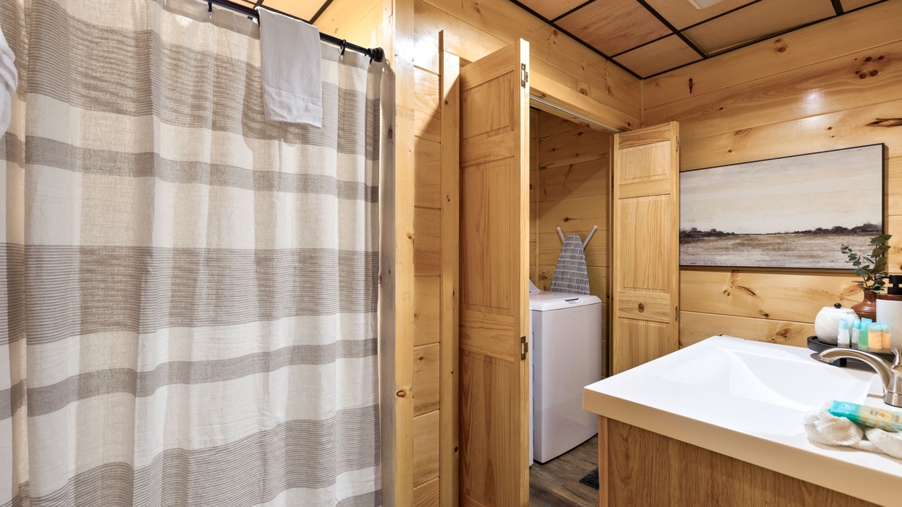 Photo of Bathroom in Pigeon Forge