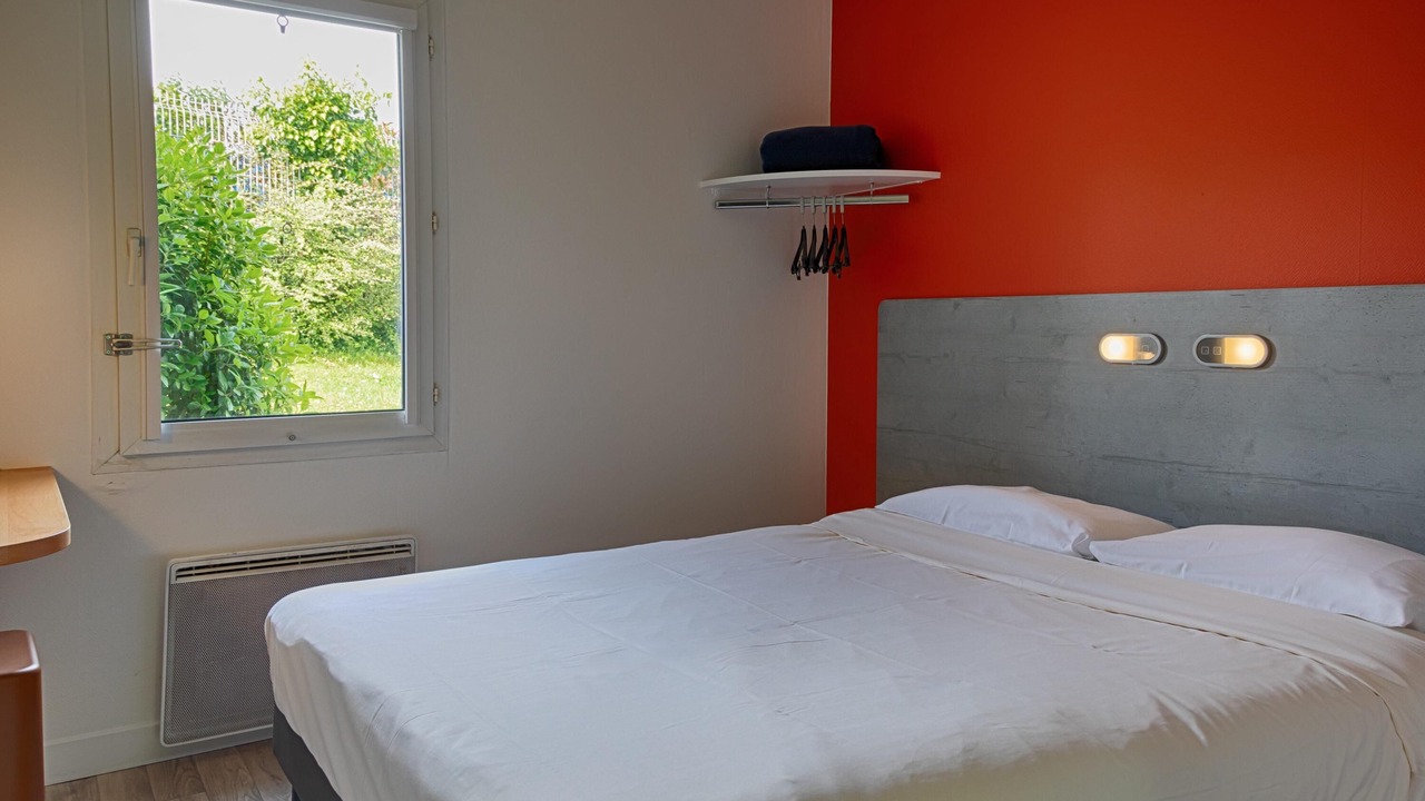 Photo of Bedroom in Redon