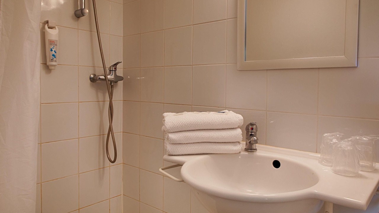 Photo of Others in Redon