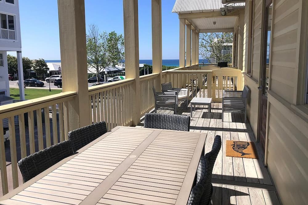 Photo of Outdoor in Seaside