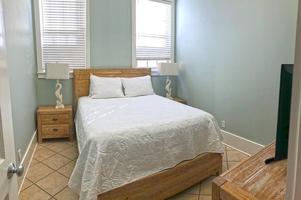 Photo of Bedroom in Seaside