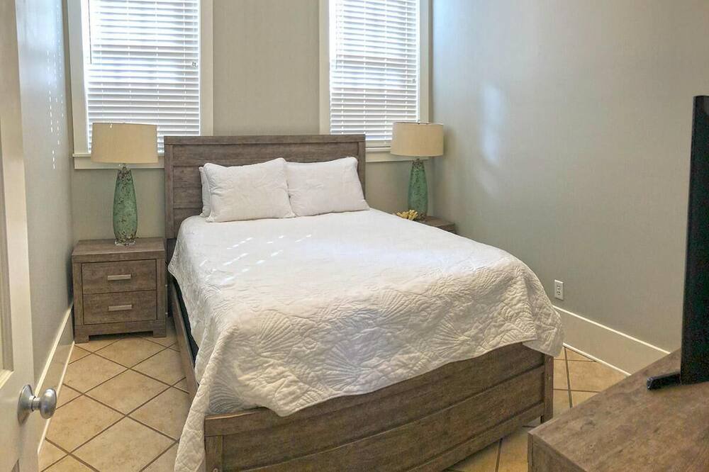 Photo of Bedroom in Seaside