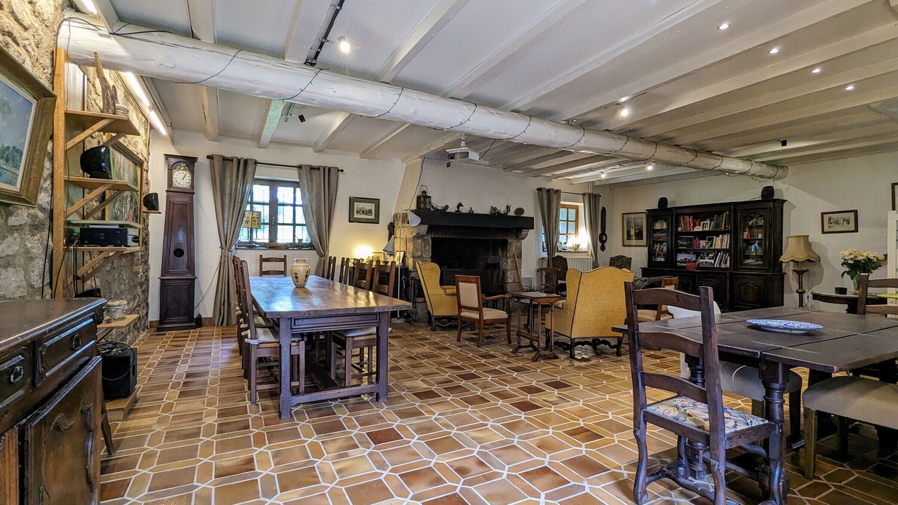 Photo of Others in Saint-Romain-Lachalm