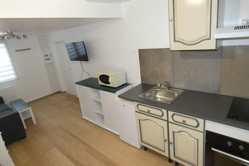 Photo of Kitchen in Lens